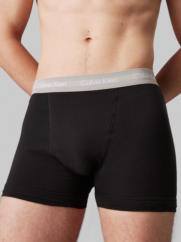 Calvin Klein Black/Red Band Classic Stretch Trunks 3 Pack Boxers - Image 4 of 4