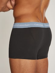 Calvin Klein Black/Blue Band Low Rise Trunks 3 Pack Boxers - Image 4 of 5