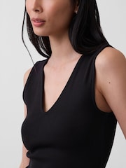 Gap Black Mixed-Media Drop-Waist Maxi Dress - Image 4 of 4