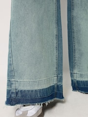 PixieGirl Petite Blue Frayed Hem Wide Leg Jeans - Image 4 of 5