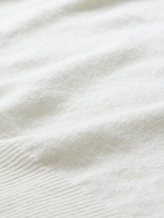 Gap White CashSoft Cropped Vest - Image 5 of 5