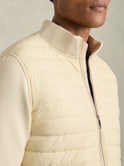 Reiss Freddie Hybrid Quilt and Interlock Jersey Zip-Through Jacket - Bild 4 von 6