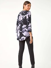 Blusa Roman com estampa Floral e decote entalhado - Imagem 4 de 6