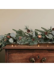 Lights4fun 1.5m Pre Lit Acorn Christmas Garland - Image 2 of 2