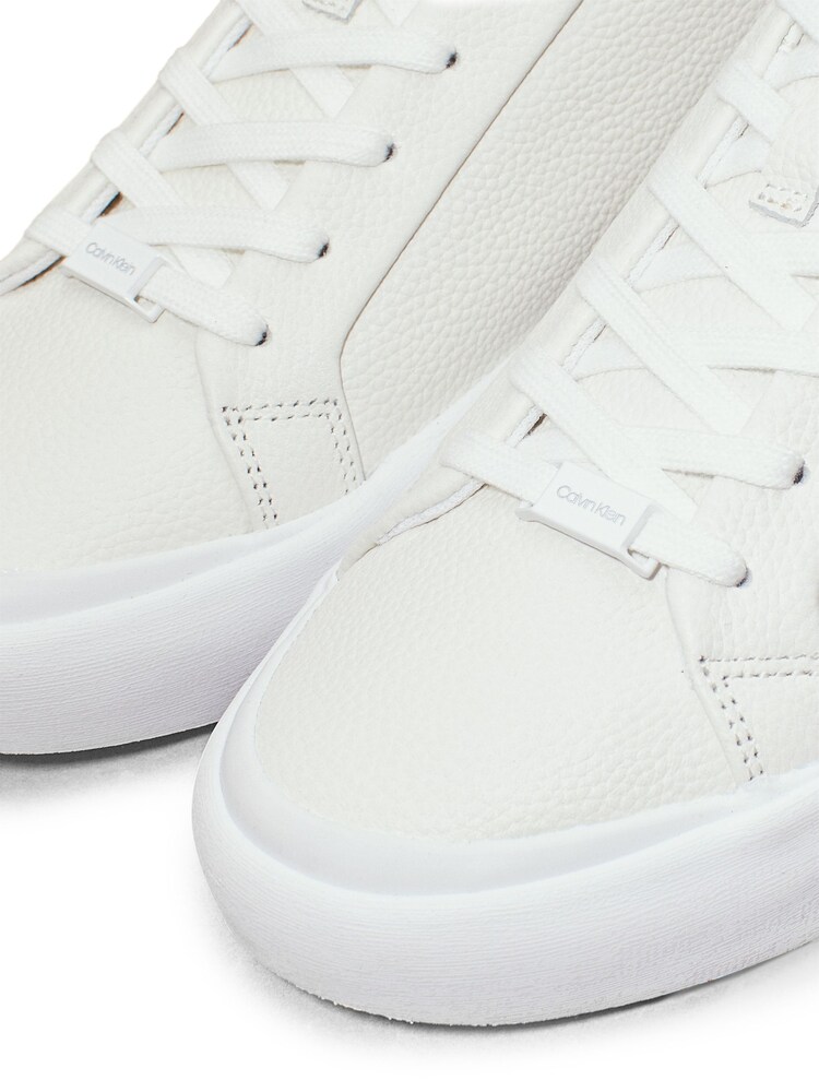 Calvin Klein White Vulcanized Lace Up Leather Trainers - Image 7 of 7