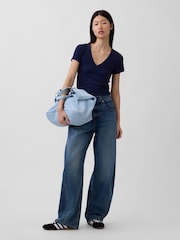 Blau - Gap Modern V-Neck Short T-Shirt - Bild 3 von 4