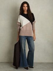 Reiss Camel/Black Faye Geometric Colour-Block Jumper With Wool And Cashmere - Image 3 of 6