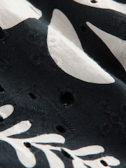 Imprimé floral noir / blanc - ShortBroderie extensible à taille extensible % coton 100 - Image 6 de 7