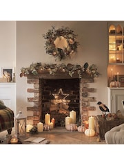 Lights4fun 60cm Pre Lit Autumn And Christmas Wreath - Image 3 of 3