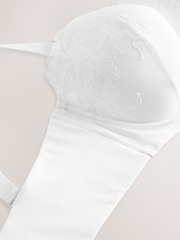 White F-K Ultimate Support Lace Multiway Bra - Image 7 of 8
