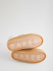 أبيض - حذاء رياضي للبنات بعنق منخفض ونعل مرن من Baker By Ted Baker - صورة 5 من 5
