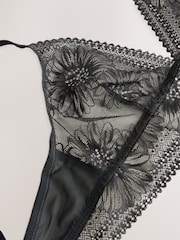 Black Floral Print Lace Non Pad Bralette - Image 8 of 9