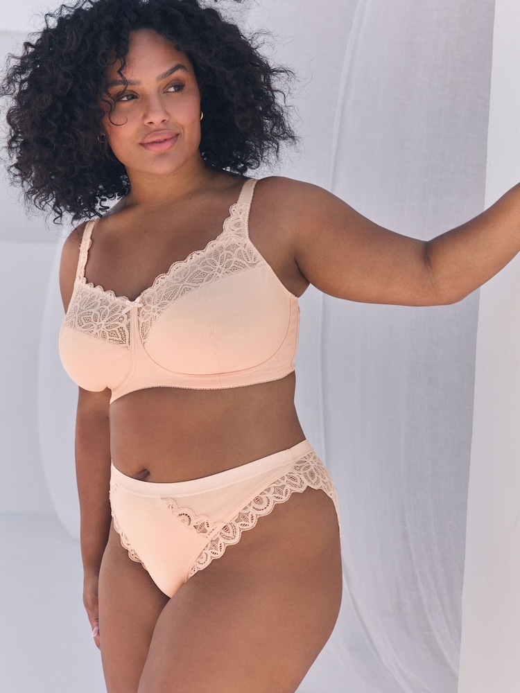 Black/White Total Support Cotton & Lace Non Wire Bra 3 Pack - Image 2 of 13 Black/White Total Support Cotton & Lace Non Wire Bra 3 Pack - Image 2 of 13
