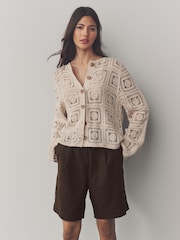 Chocolate and White Linen Rich City Shorts 2 Pack - Image 2 of 15