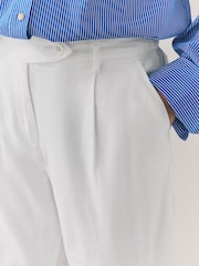 Chocolate and White Linen Rich City Shorts 2 Pack - Image 8 of 15