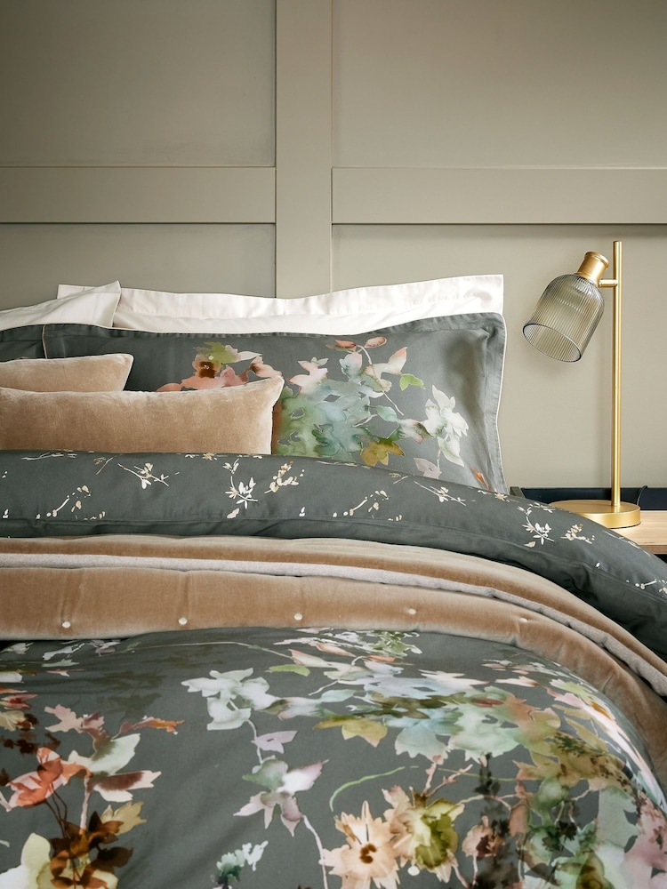 Christy Dark Forest Botanical 100% Cotton Percale Duvet Set - Image 2 of 4 Christy Dark Forest Botanical 100% Cotton Percale Duvet Set - Image 2 of 4