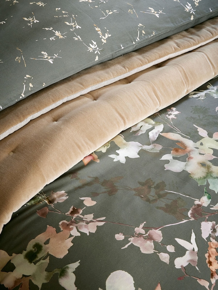 Christy Dark Forest Botanical 100% Cotton Percale Duvet Set - Image 4 of 4 Christy Dark Forest Botanical 100% Cotton Percale Duvet Set - Image 4 of 4