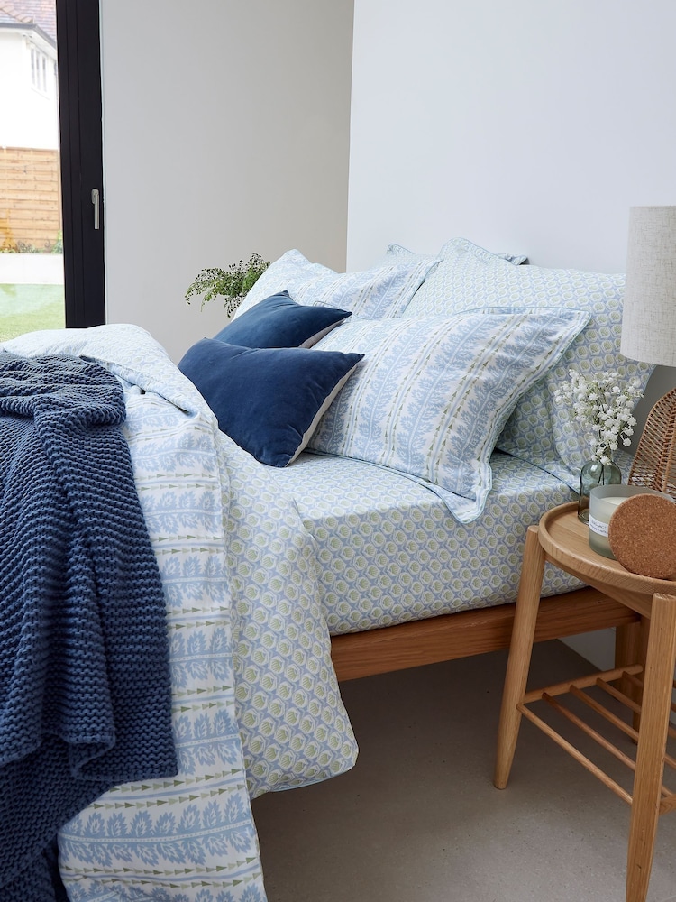 Christy Powder Blue Folia 100% Cotton Percale Duvet Set - Image 4 of 4
