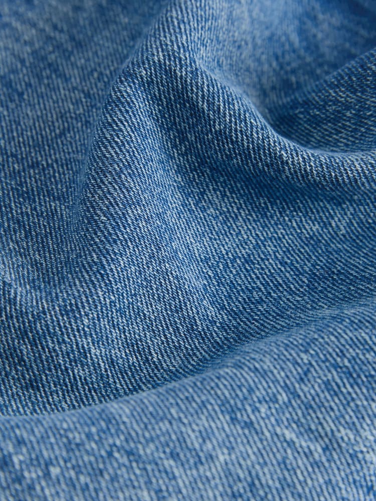 Mittelblau - Gerade Passform - Denim-Jeans mit Vintage-Waschung - Bild 12 von 12 Mittelblau - Gerade Passform - Denim-Jeans mit Vintage-Waschung - Bild 12 von 12