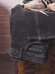 Washed Black Relaxed Fit Vintage Wash Denim Jeans - Image 13 of 13