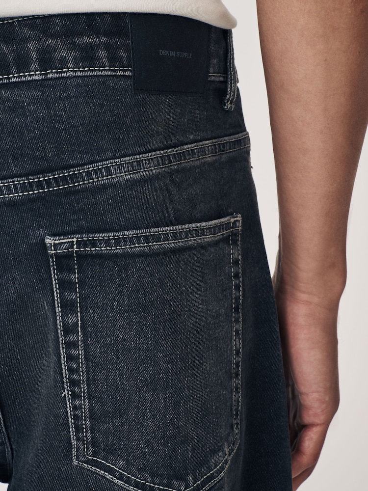 Washed Black Relaxed Fit Vintage Wash Denim Jeans - Image 7 of 12