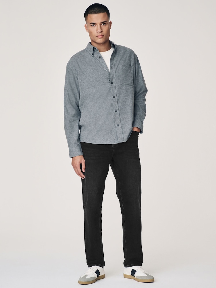 أزرق مغسول - Regular Tapered Fit Classic Stretch Jeans - صورة 2 من 12