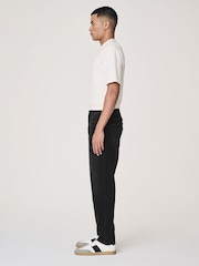 أزرق مغسول - Regular Tapered Fit Classic Stretch Jeans - صورة 4 من 12