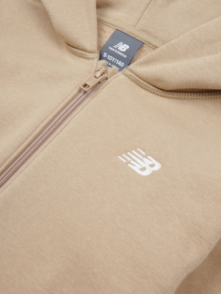 برتقالي - هودي ناعم الملمس بسحّاب مزيّن بشعار خلفي صغير للأولاد من New Balance - Image 8 of 8