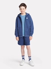أزرق - هودي ناعم الملمس بسحّاب مزيّن بشعار خلفي صغير للأولاد من New Balance - Image 5 of 9