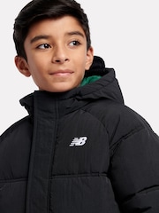 Plumas para niño raglán de New Balance - Imagen 4 de 12
