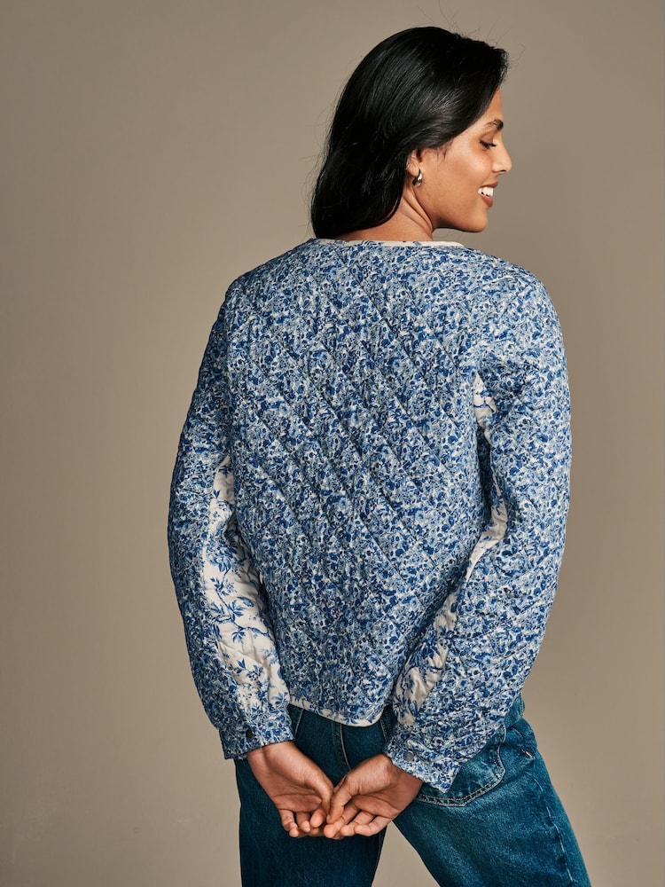Laura Ashley Blue 100% Cotton Paxton Floral Ditsy Quilted Button Down Jacket - Image 2 of 4