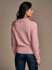 Laura Ashley Strickjacke mit Pointelle-Kragen und Knopfleiste - Image 2 of 6