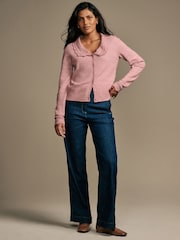 Laura Ashley Strickjacke mit Pointelle-Kragen und Knopfleiste - Image 3 of 6