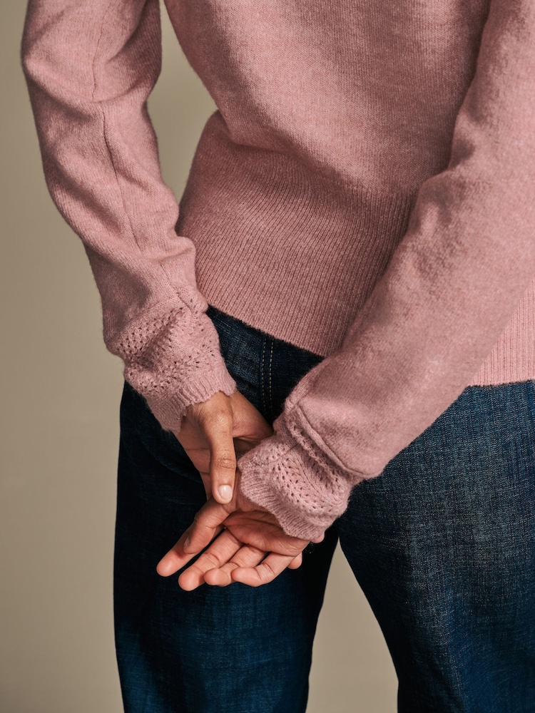 Laura Ashley Strickjacke mit Pointelle-Kragen und Knopfleiste - Image 6 of 6