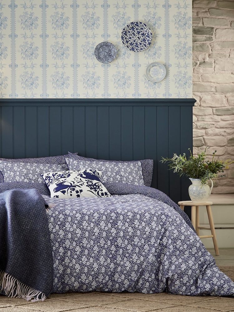 Burleigh X Bedeck Of Belfast Blue Calico 100% Cotton Standard Pillowcase Pair - Image 2 of 5