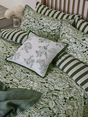 Burleigh X Bedeck Of Belfast Hibiscus 100% katoenen kussen - Image 2 of 5
