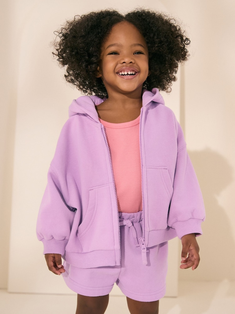 Violet lilas - Courts métrages (3mths-7yrs) - Image 1 of 8