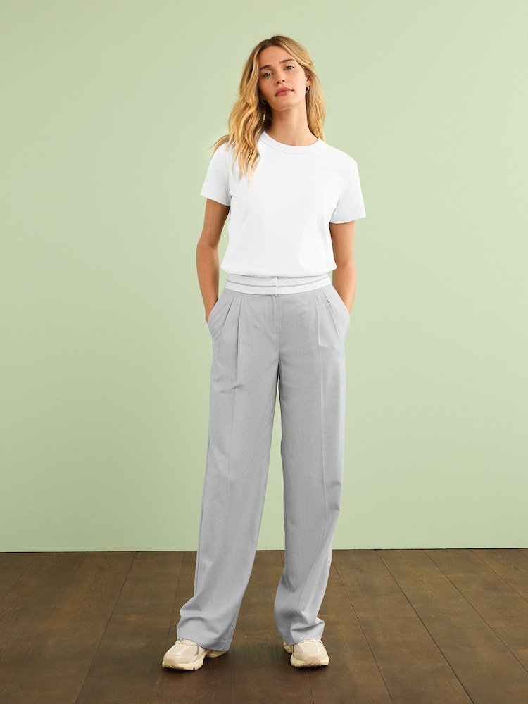 White Essential Pure Cotton Short Sleeve Crew Neck T-Shirt - Image 2 of 6