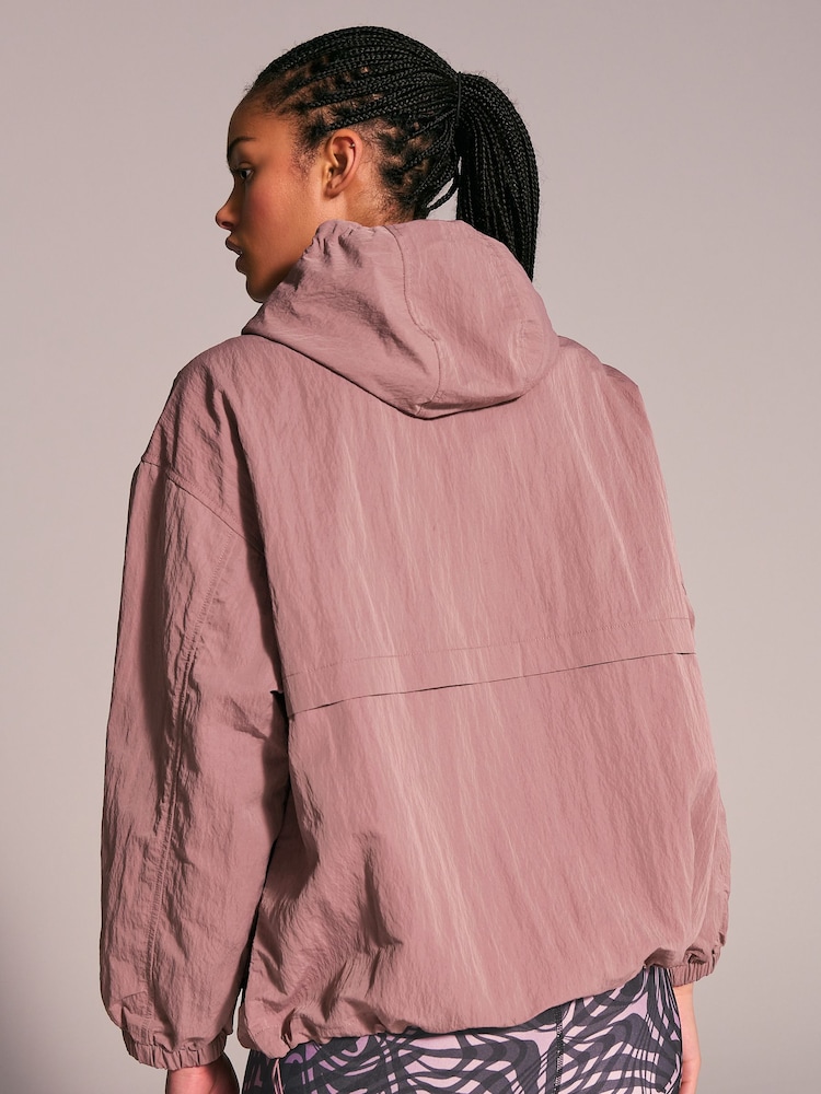Rosérosa - Überzieh-Regenjacke - Bild 2 von 8 Rosérosa - Überzieh-Regenjacke - Bild 2 von 8