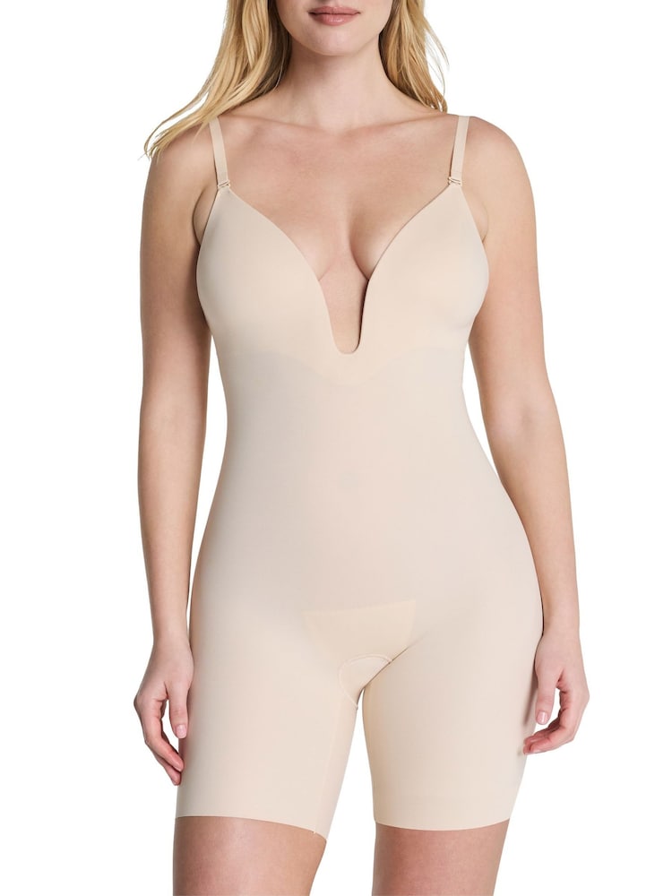 Spanx SPANXshape™ Suit Your Fancy Plunge Low-Back Mid-Thigh Bodysuit - Imagem 2 de 6 Spanx SPANXshape™ Suit Your Fancy Plunge Low-Back Mid-Thigh Bodysuit - Imagem 2 de 6