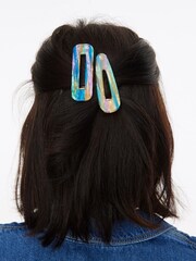 Oliver Bonas Blue Johanne Stripe Shimmer Resin Hair Clips Set of 2 - Image 4 of 4
