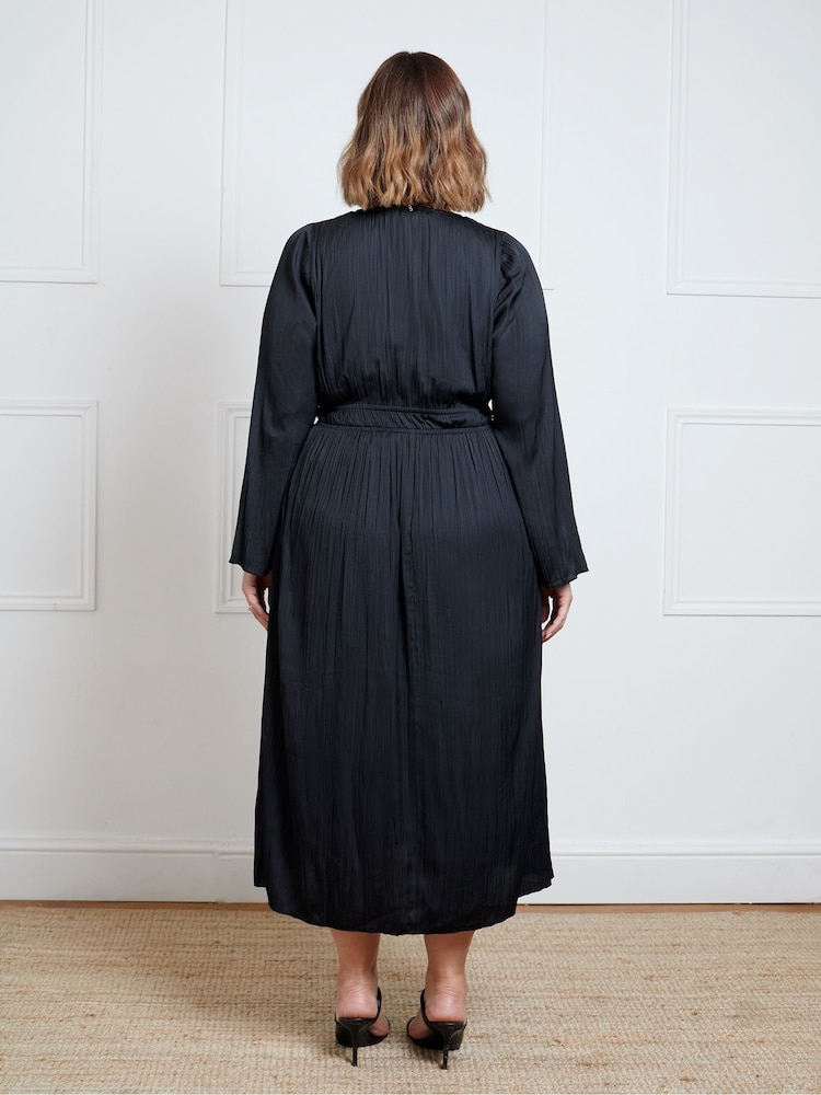Live Unlimited Black Pleated Midi Dress - Image 3 of 3 Live Unlimited Black Pleated Midi Dress - Image 3 of 3