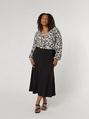 Live Unlimited Black Jersey Seamed Maxi Skirt - Image 1 of 3