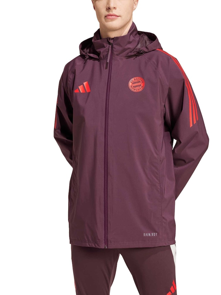 adidas FC Bayern Training Rain Jacket - Bild 1 von 1 adidas FC Bayern Training Rain Jacket - Bild 1 von 1