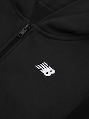 أسود - هودي ناعم الملمس بسحّاب مزيّن بشعار خلفي صغير للأولاد من New Balance - صورة 8 من 8