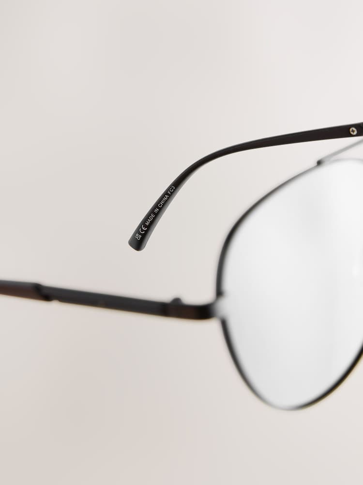 Black Tone Aviator Style Sunglasses - Image 6 of 6 Black Tone Aviator Style Sunglasses - Image 6 of 6