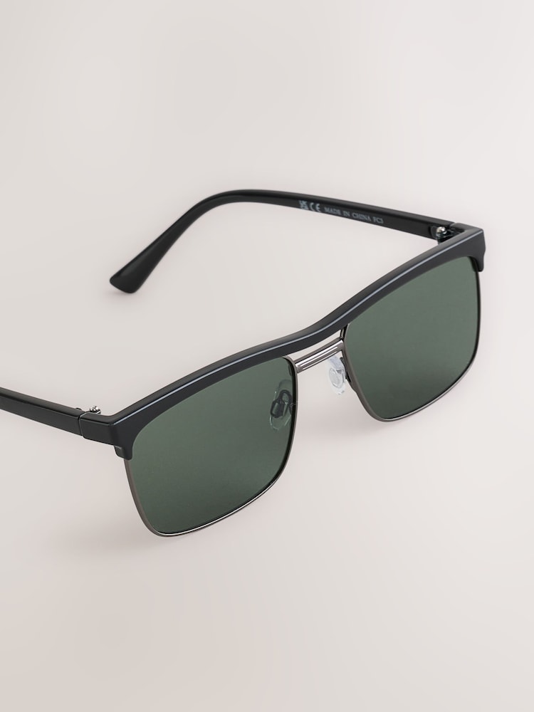Black Double Bridge Sunglasses - Image 3 of 3 Black Double Bridge Sunglasses - Image 3 of 3