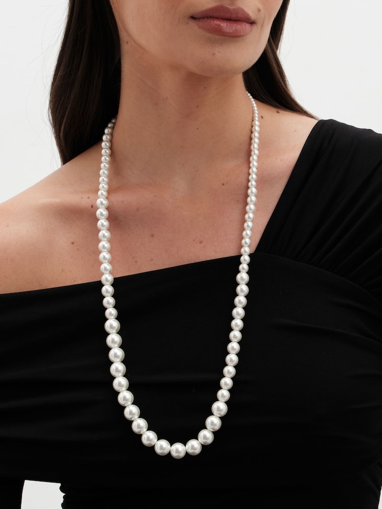 Jon Richard Silver Tone Long Graduated Pearl Necklace - Image 2 of 3