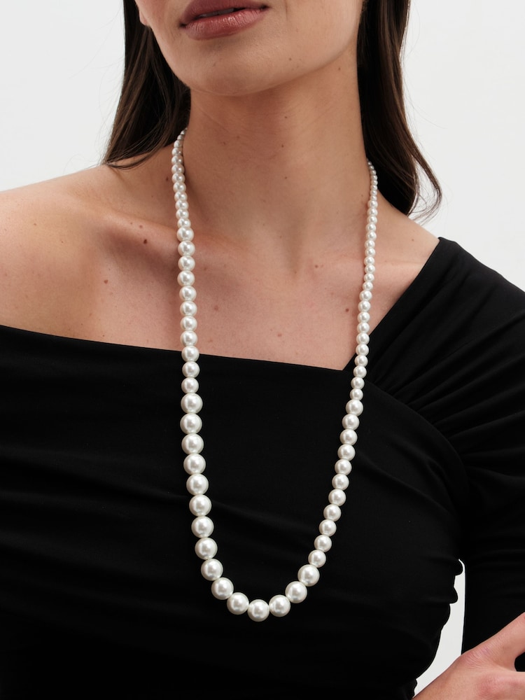Jon Richard Silver Tone Long Graduated Pearl Necklace - Image 3 of 3