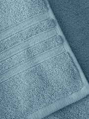 Catherine Lansfield Set of 2 Blue 100% Cotton Bath Sheet Towels - Image 3 of 4